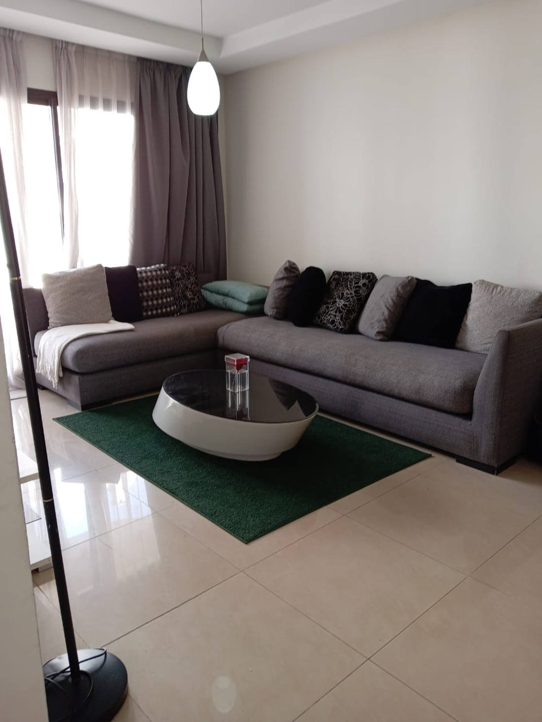 Appartement Meublée de Luxe à Louer en face Ecole Espagnole - image 2