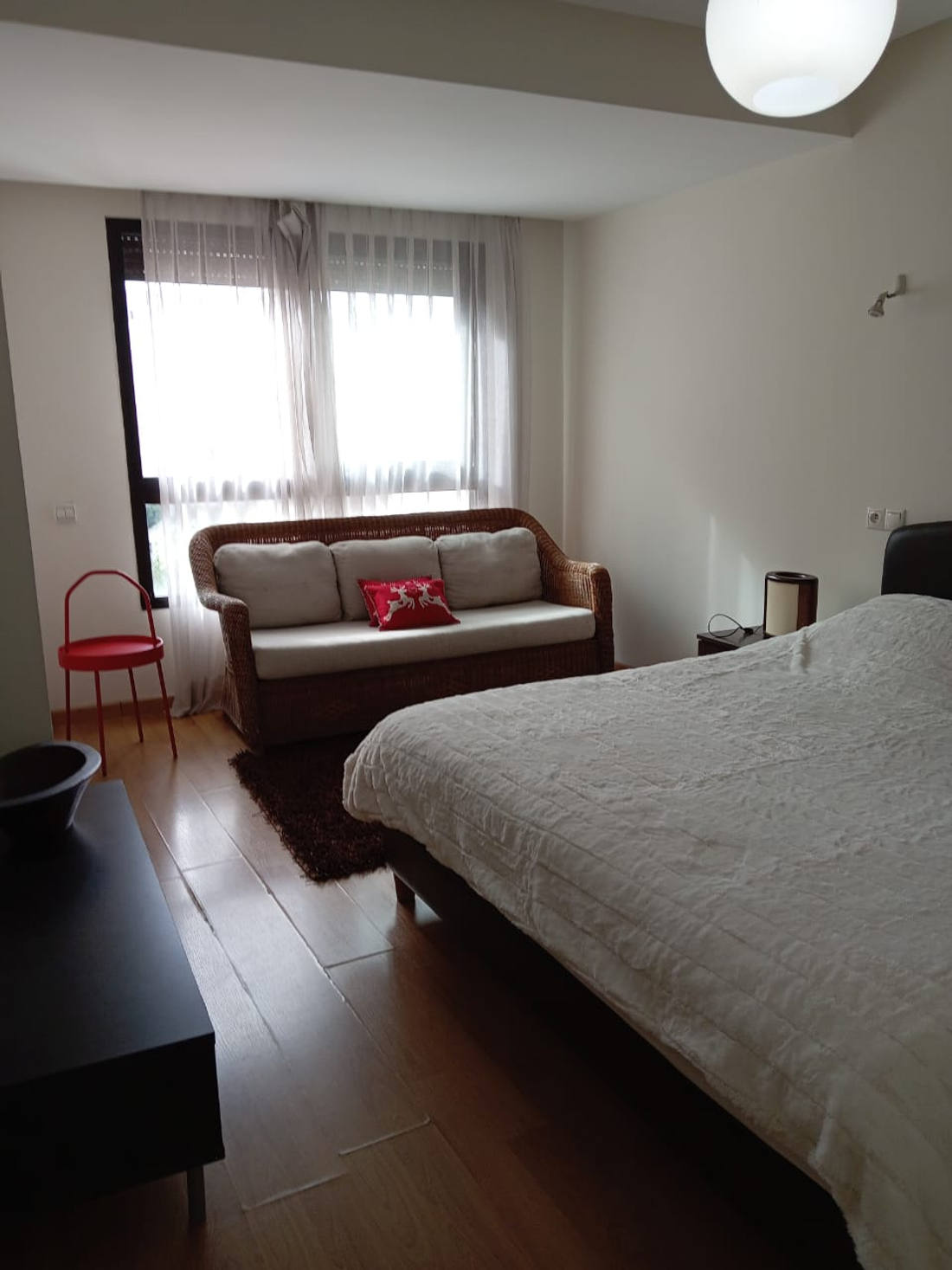 Appartement Meublée de Luxe à Louer en face Ecole Espagnole - image 1