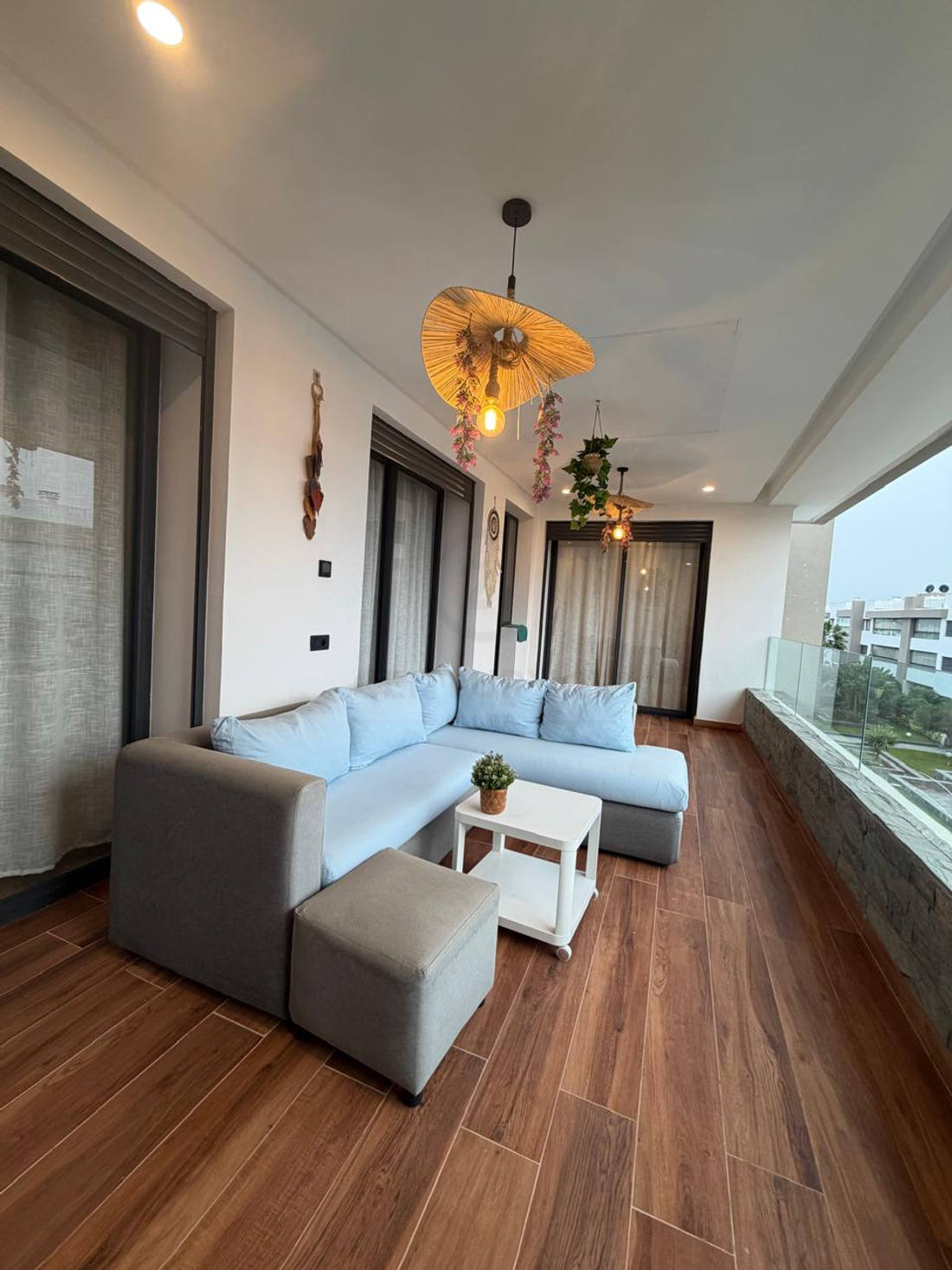 Appartement Meublé à Louer - Dar Bouazza, Résidence de Luxe ! - image 2