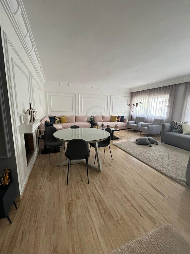 MAGNIFIQUE APPARTEMENT A  LOUER MEUBLE SUR PLACE OLLIER GAUTHIER