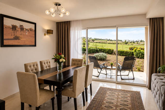 À vendre – Appartement avec terrasses-jardin et vue sur le golf & l’océan – Taghazout Bay