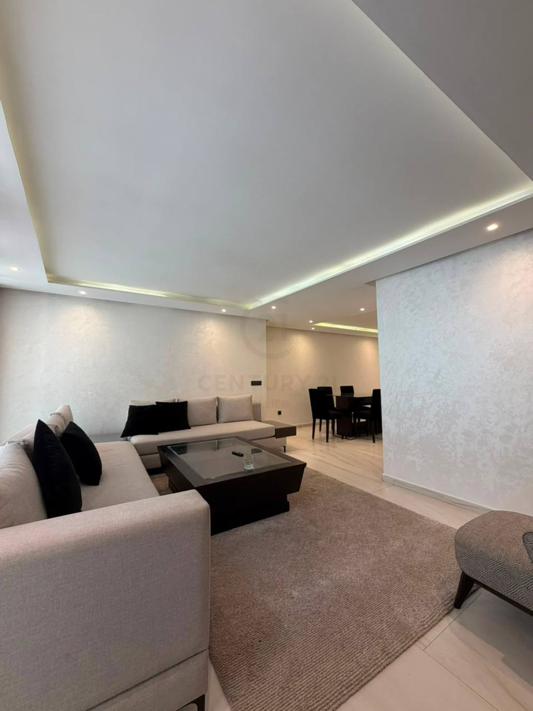 Appartement Moderne 130 m² – 3 Chambres – Suite Parentale – Triangle d’Or – 18 000 DH - image 2