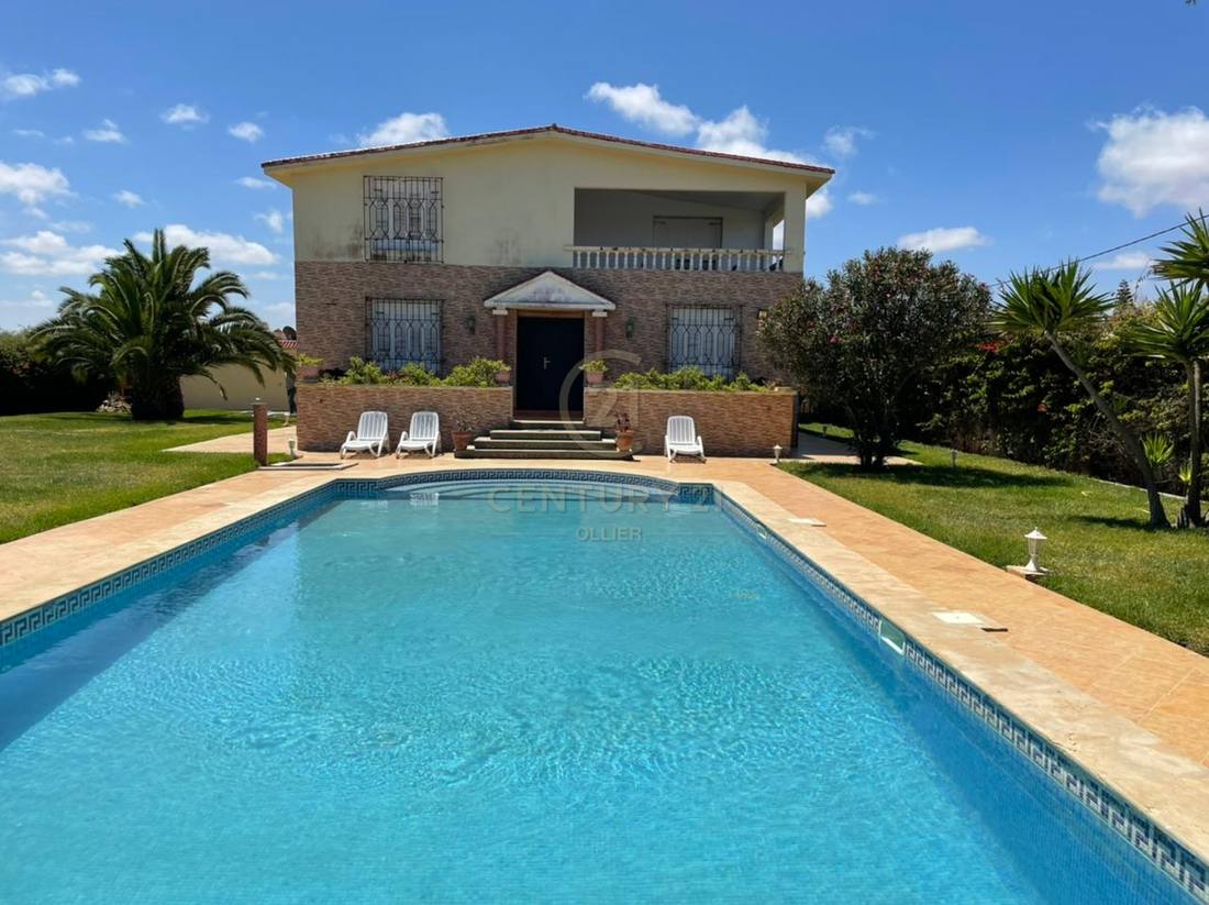VILLA  À VENDRE SUR SIDI RAHAL  - UNE OPPORTUNITÉ EXCEPTIONNELLE ! - image 2