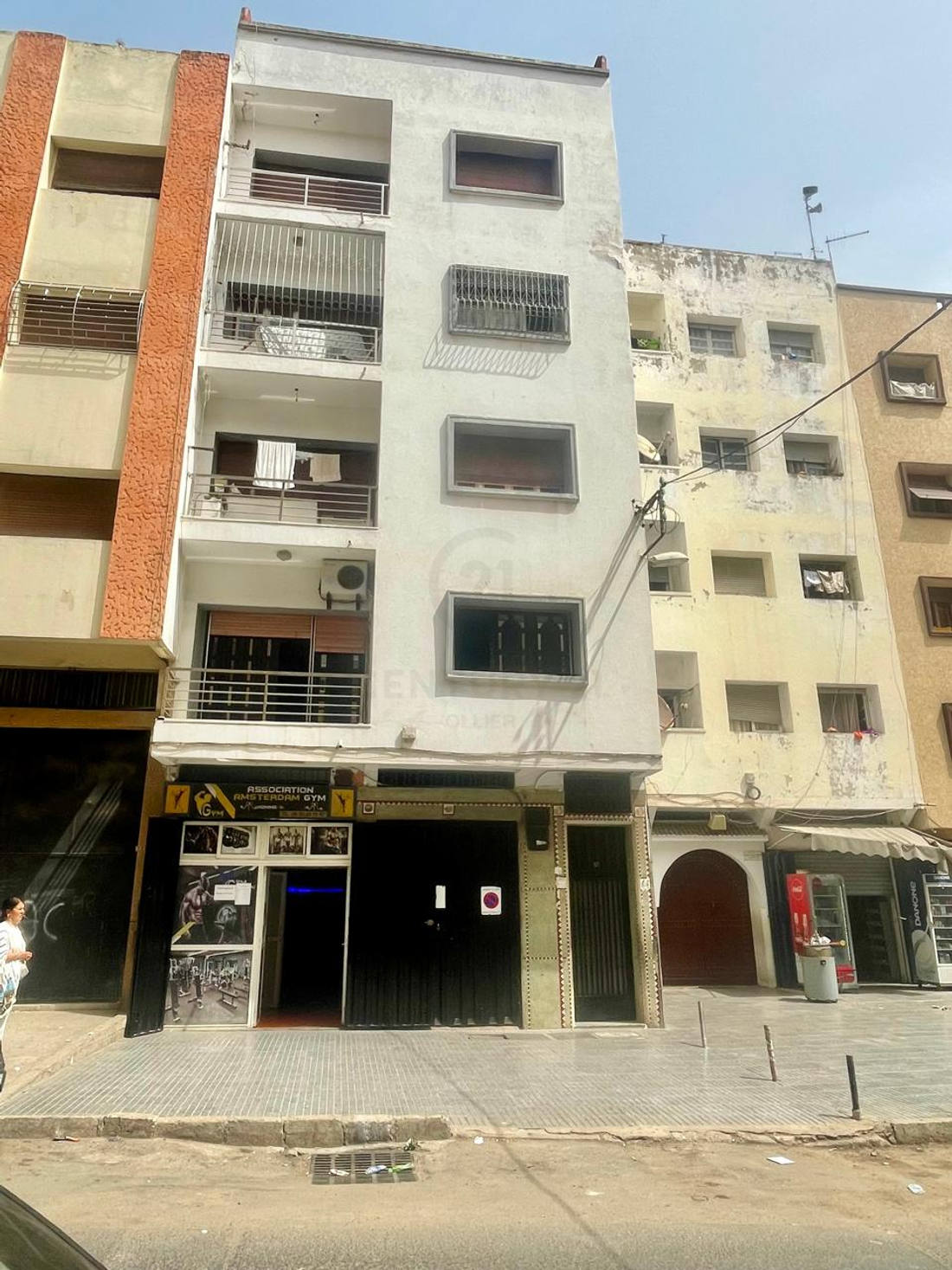 IMMEUBLE À VENDRE A RENOVER  – HAY HASSANI, CASABLANCA - image 1