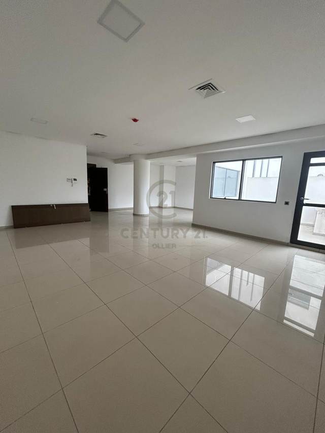 Plateau Bureau neuf à Louer – Boulevard Abdelmoumen, 83 m²