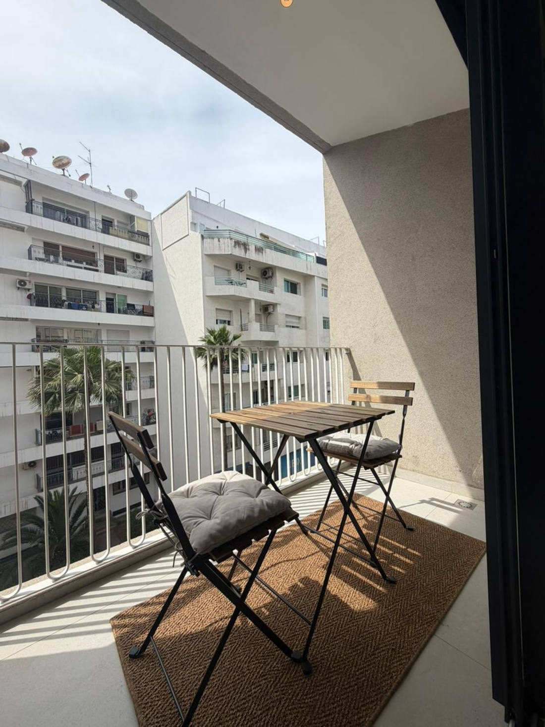 Magnifique studio meublé à louer – Gautier – 43 m² - image 2