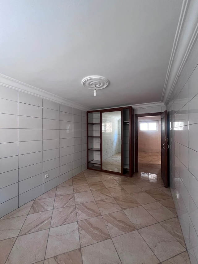 à louer - etages de villa à ain sbaa