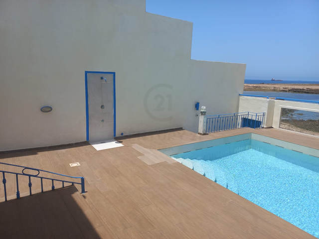 À LOUER - VILLA HAUT STANDING À MANSOURIA PLAGE - TILAN  PIED DANS L EAU