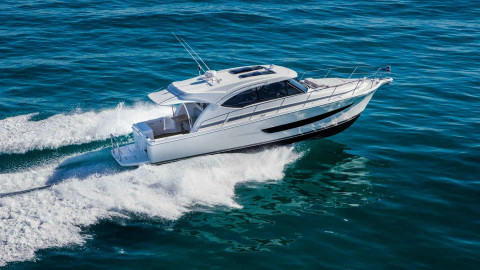 riviera 64 sports motor yacht for sale