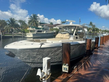 boat yard yacht sales