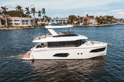 flybridge yacht usato