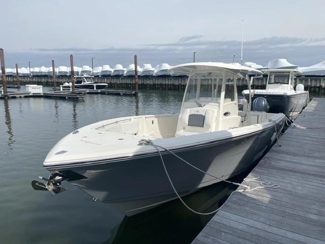 Explore World Cat 320 Cc Boats For Sale - Boat Trader