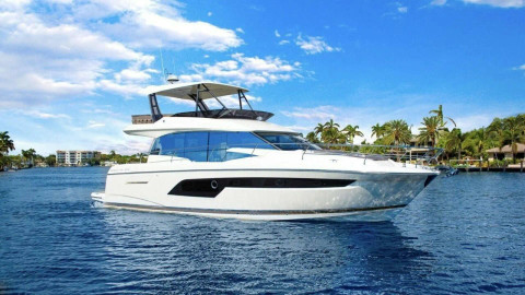 flybridge yacht usato