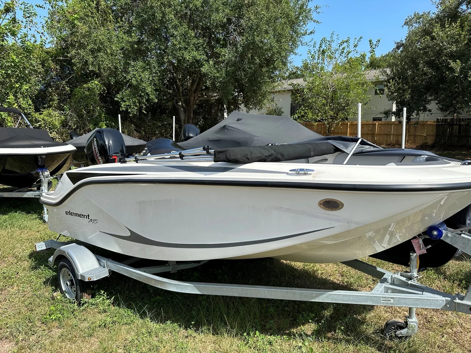 BAYLINER ARCTIC WHITE ASH 10-15