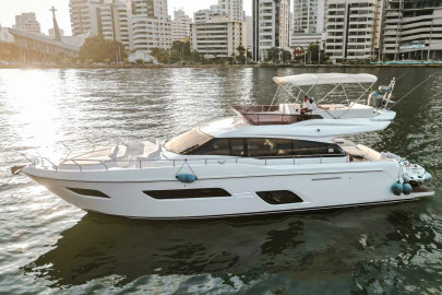 flybridge yacht usato