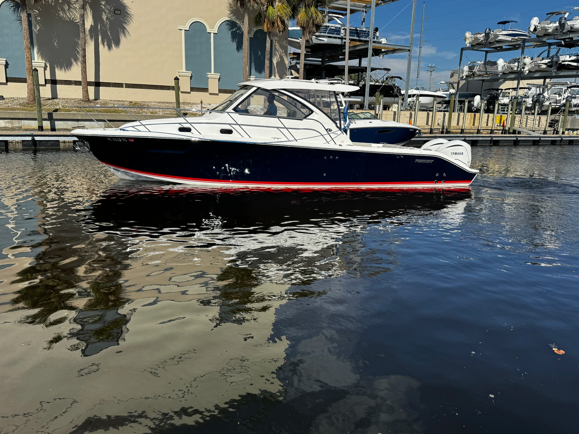 Explore World Cat 320 Cc Boats For Sale - Boat Trader