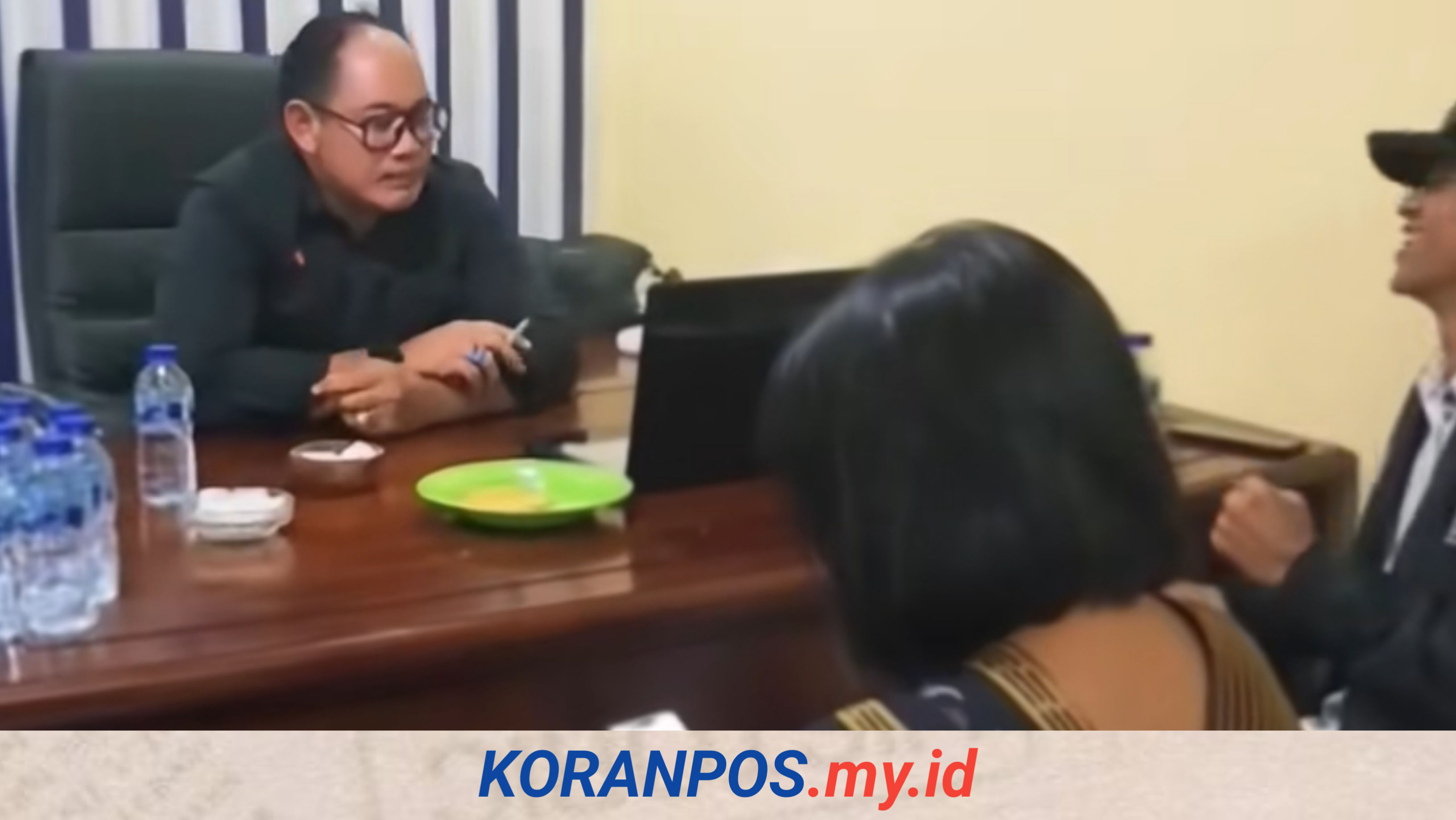 Oknum Kasat Narkoba Polres Bima Kota ditangkap Polda NTT atas dugaan keterlibatan jaringan narkotika. Institusi Polri kembali tercoreng.