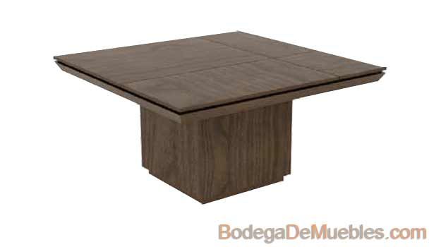 Mesa de Comedor cuadrada para 8 personas fabricada con madera de fresno.