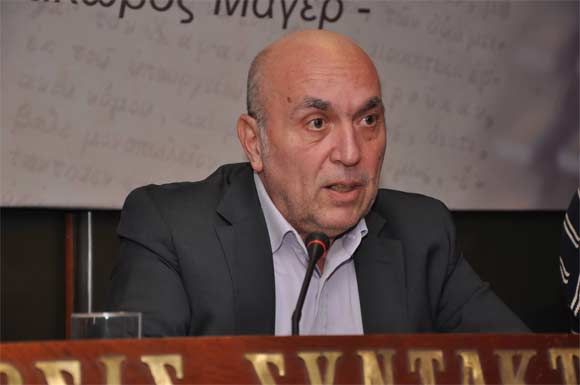 Αζάντ με λένε, Τζεμίλ Τουράν, Εκδόσεις Ι. Σιδέρης