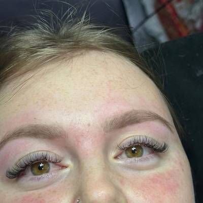 Hybrids & brow wax and tint 