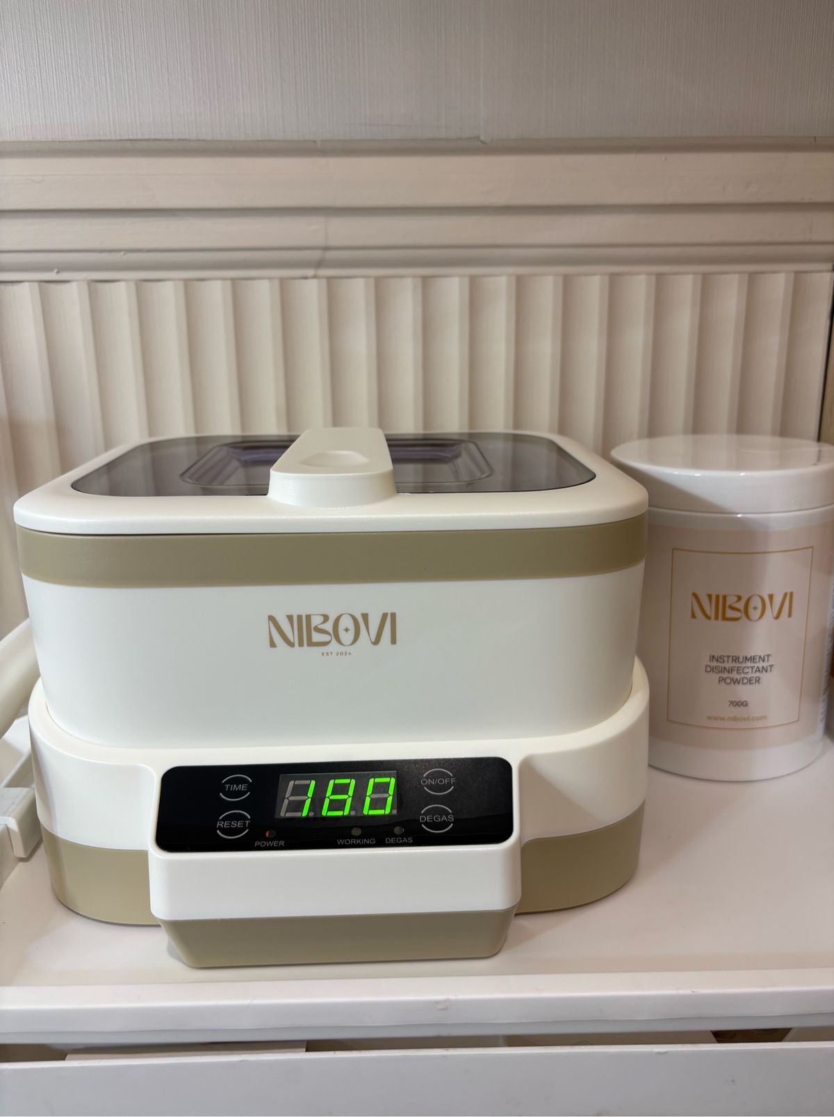 High Performance Medical Grade Tool Disinfection
Protects from
Bacteria
MRSA
Viruses
Fungi, Yeast & Spores
Because Your Safety is ***Paramount.***