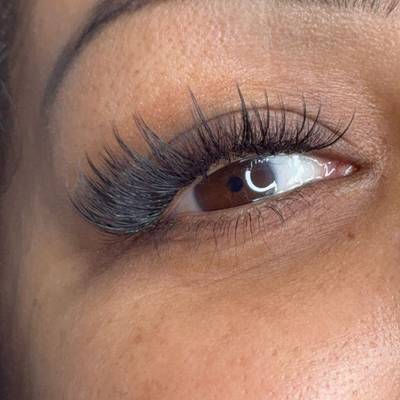 Feathered (Wispy) Lash Set
