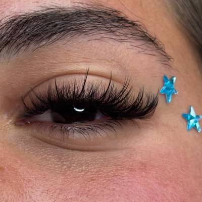 Feathered (Wispy) Lash Set