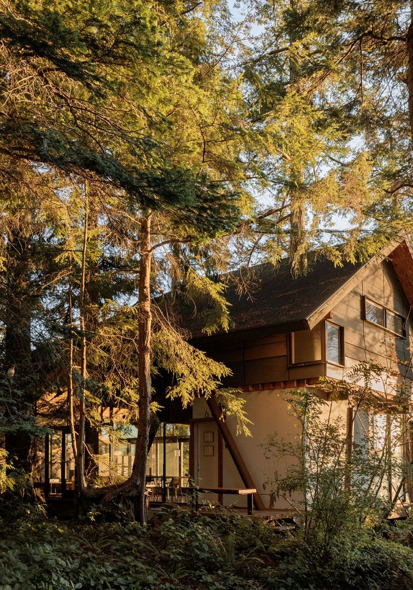 La Conner Glass Cabin