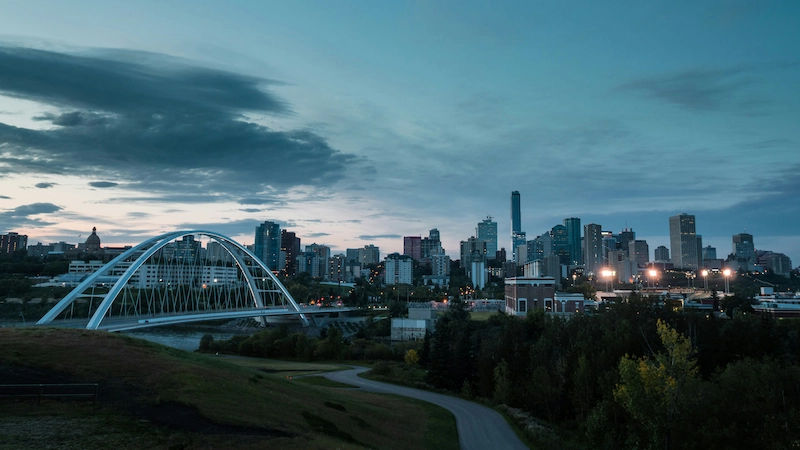 Picture of the city of Edmonton