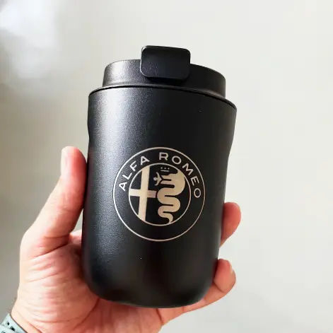 Гравирани метални чаши