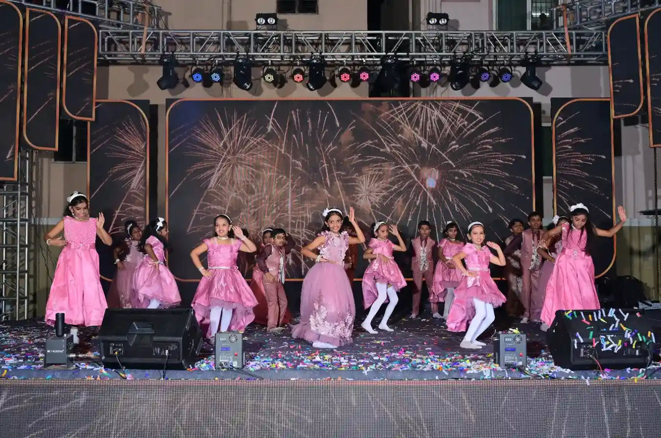 icon-school-of-excellence-western-dance