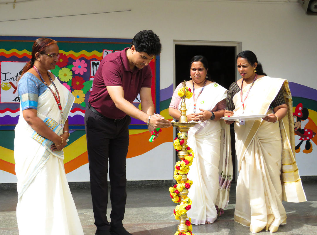 icon-school-of-excellence-Investiture Ceremony-1