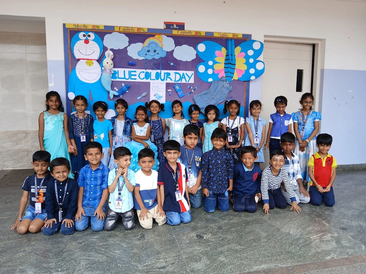 icon-school-of-excellence-blue-day