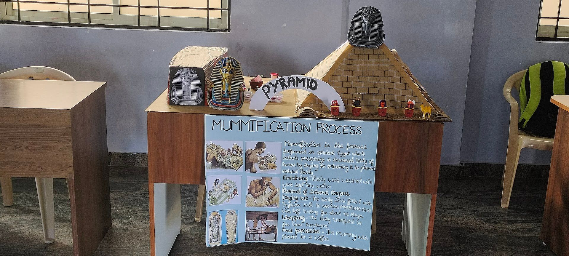 icon-school-of-excellence-exhibition-1