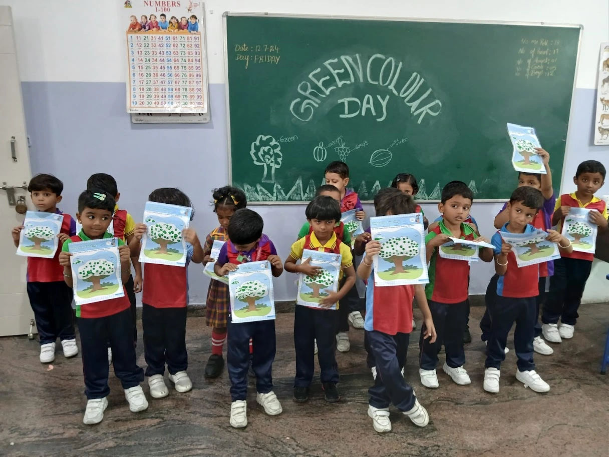 icon-school-of-excellence-green-day