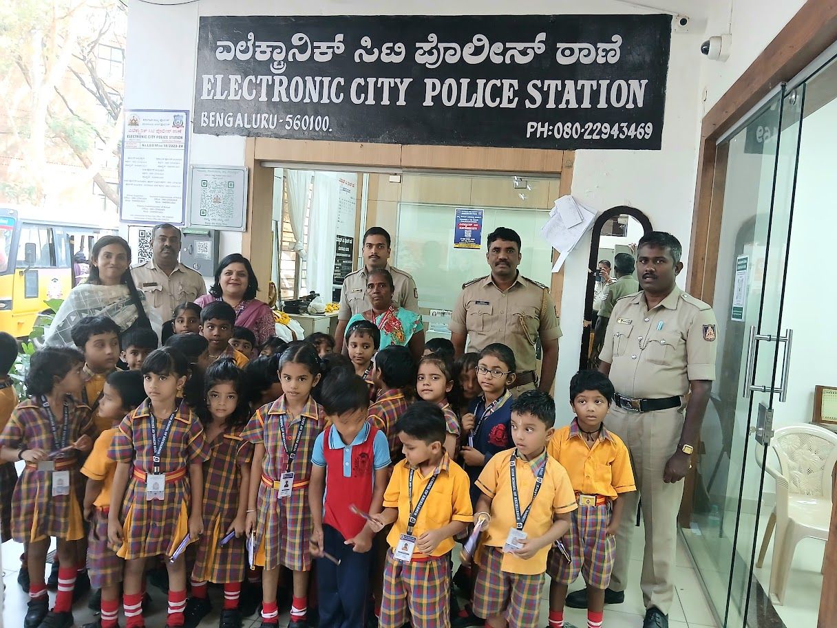 icon-school-of-excellence-field-trip