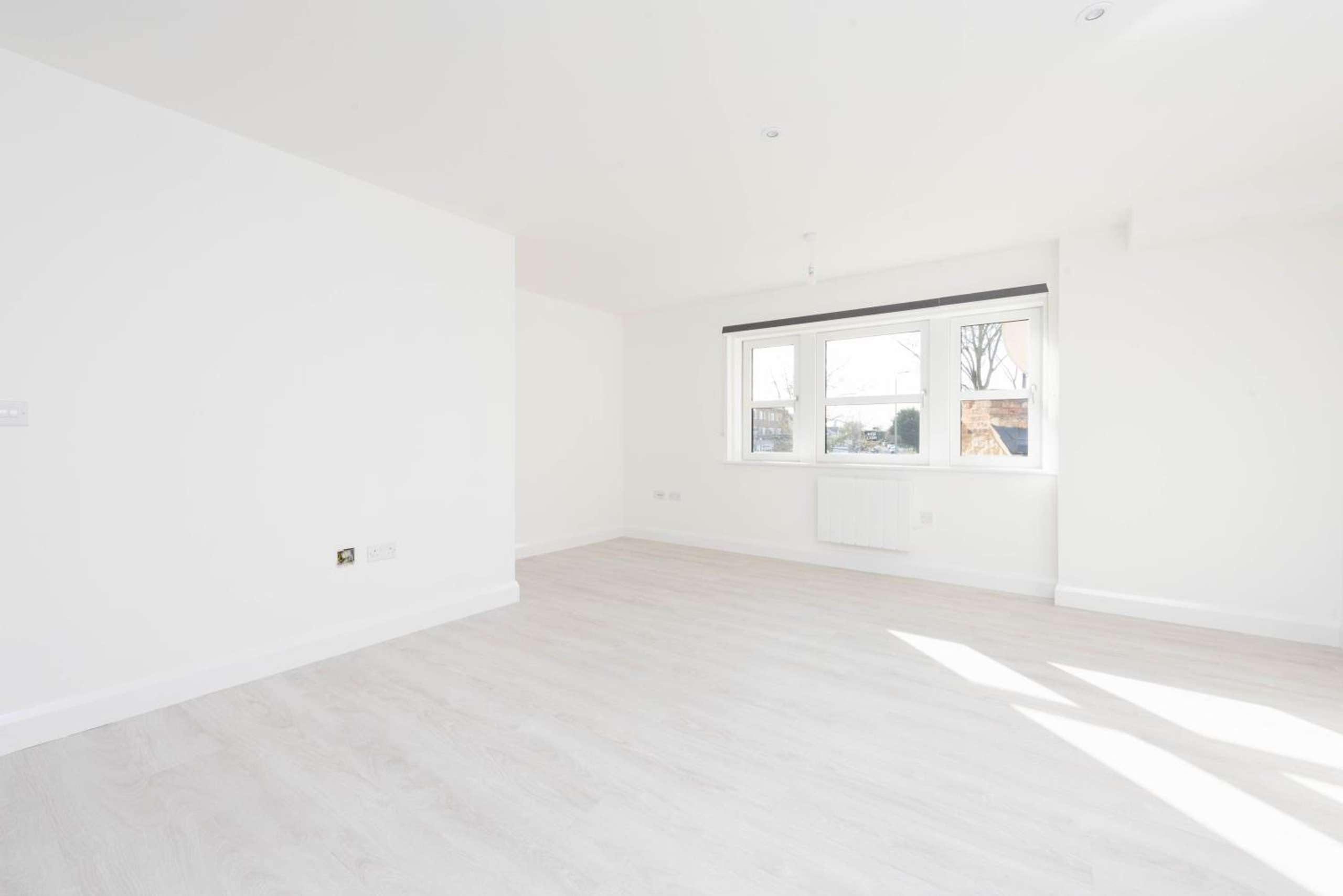 Open plan kitchen/Living area 