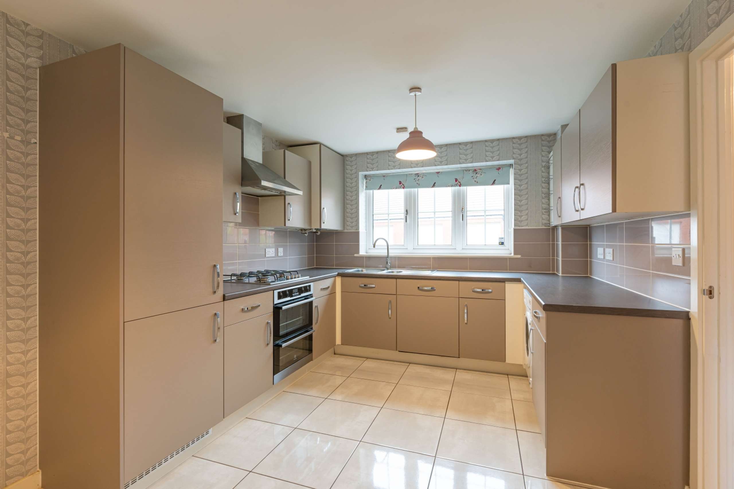 92 Fontwell Road-04635