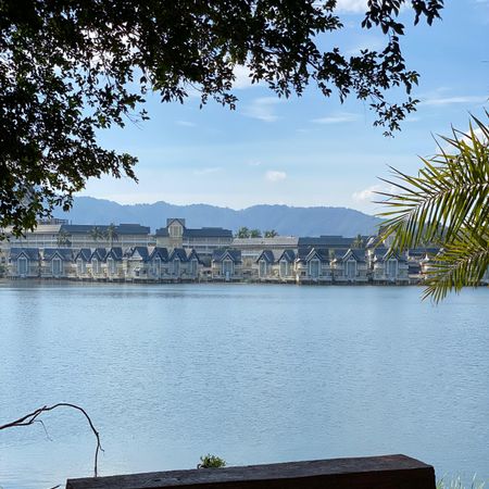 Laguna Skypark - view 3