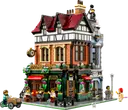 Tudor Corner