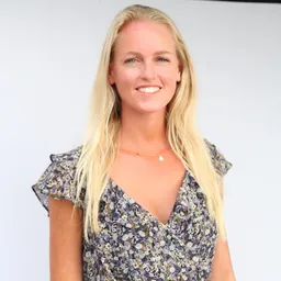 Dr. Sarah Wright