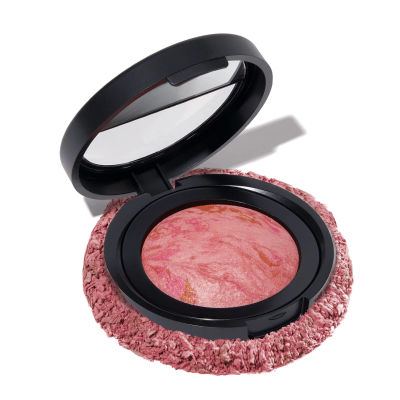 Amazon.com: LAURA GELLER NEW YORK Baked Blush-n-Brighten Marbleized Blush for Cheeks - Pink Buttercream - Natural Finish - Buildable Color : Beauty & Personal Care