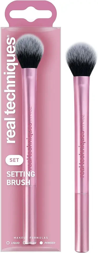 Real Techniques Setting Brush With Ultra Plush Custom Cut Synthetic Bristles and Extended Aluminum Ferrules to Build Coverage