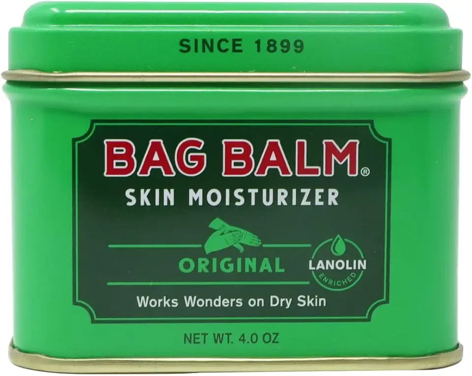 Bag Balm Vermont's Original Skin Moisturizer - Full Body Hydrating Skin Care: Dry Hands, Lips, Face, Feet & More - Unscented, Cruelty & Paraben Free - Day & Night, Men & Women (4oz Tin, Made in USA)