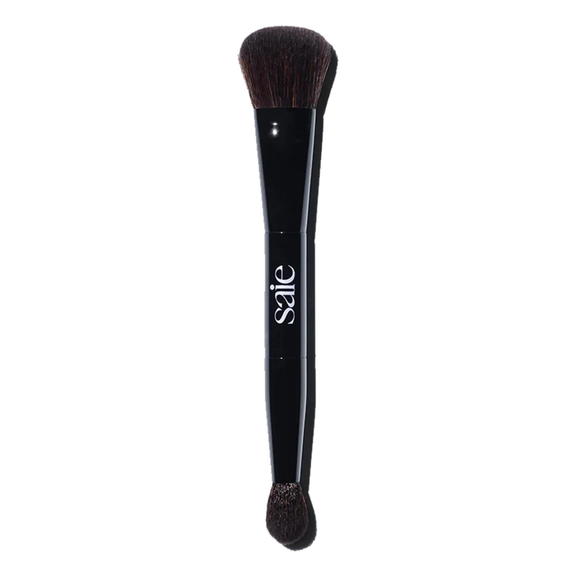 Saie The Double Brush - Dual Ended Makeup Brush For Powder and Cream Formulas - 2 Ultra-Soft Makeup Brushes in 1 for Precise + All-Over Application - Conceal, Highlight, and Sculpt - Vegan (1 Count)