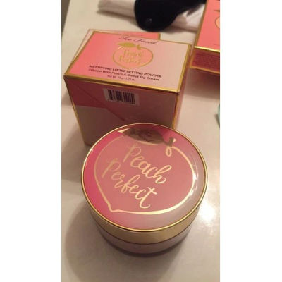Peach Perfect Mattifying Loose Setting Powder