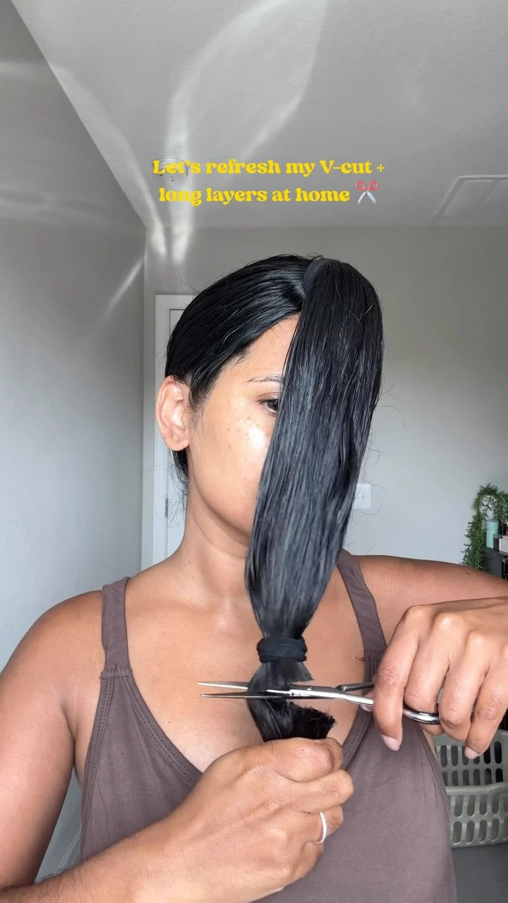 Just casually chopping off 3” but soo worth it! Hello volume and gorgeous layers 💁🏽‍♀️💁🏽‍♀️ 