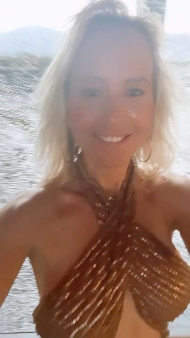 Video by sugarfreerevolution