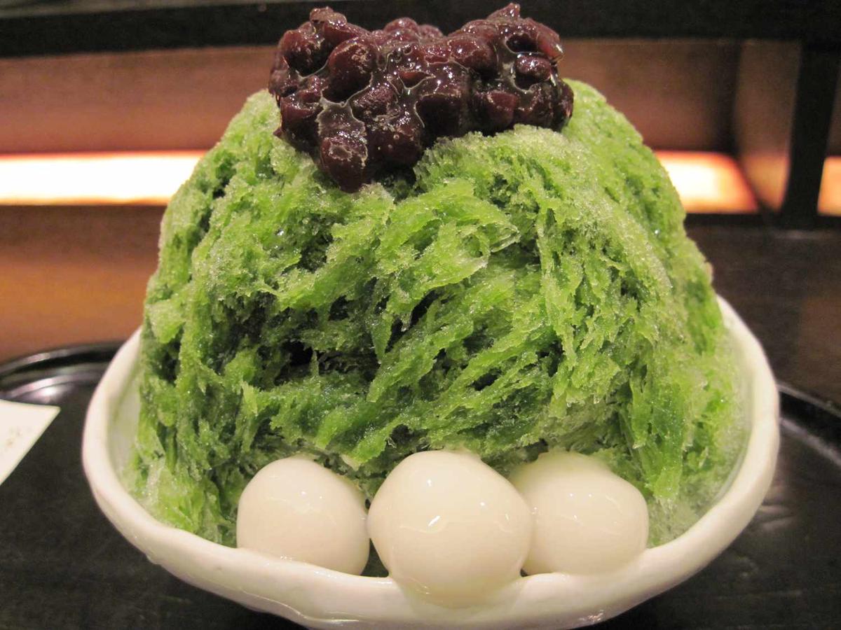 Kakigori – Đá bào trái cây mịn như tuyết, ngọt mát mùa hè