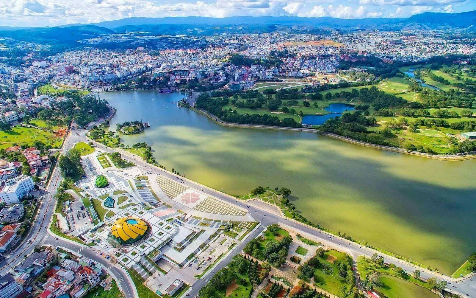 Panoramic view of Da Lat from above